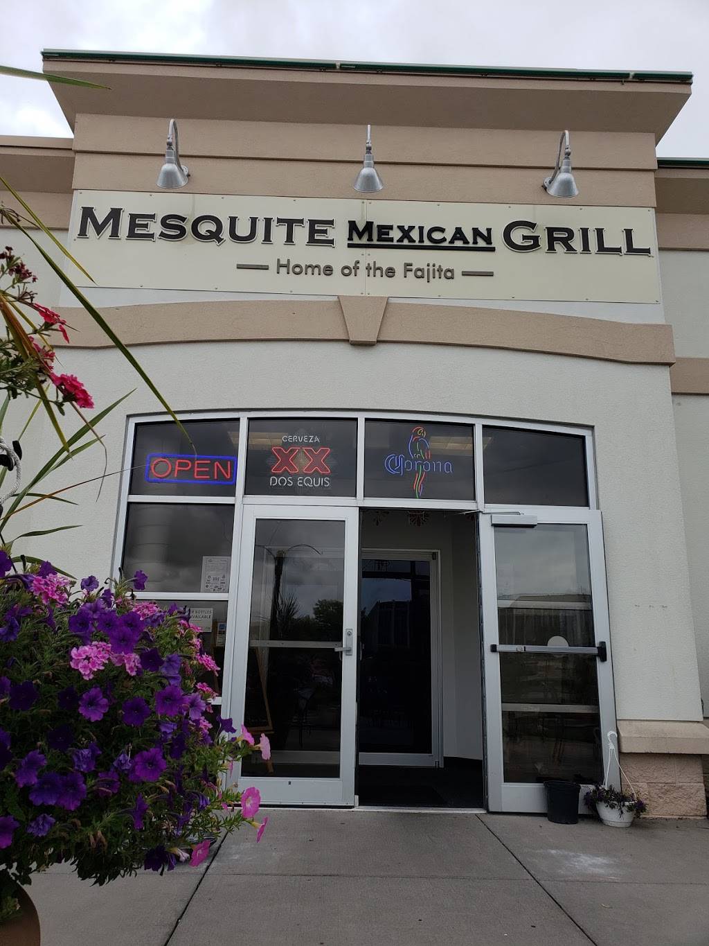 Mesquite Grill | restaurant | 910 Elmgrove Rd, Rochester, NY 14624, USA | 5853635826 OR +1 585-363-5826