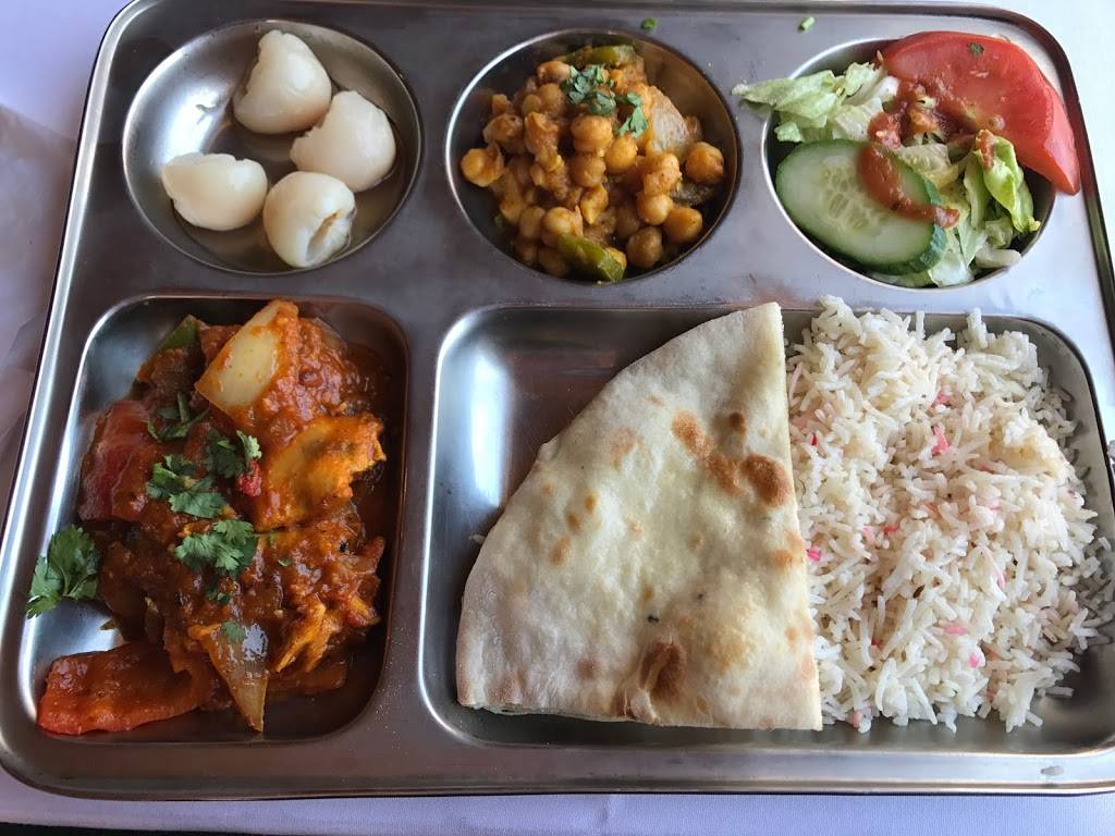 Restaurant Le Sitar | restaurant | 120 Rue Richelieu, Saint-Jean-sur-Richelieu, QC J3B 6X4, Canada | 4507417311 OR +1 450-741-7311