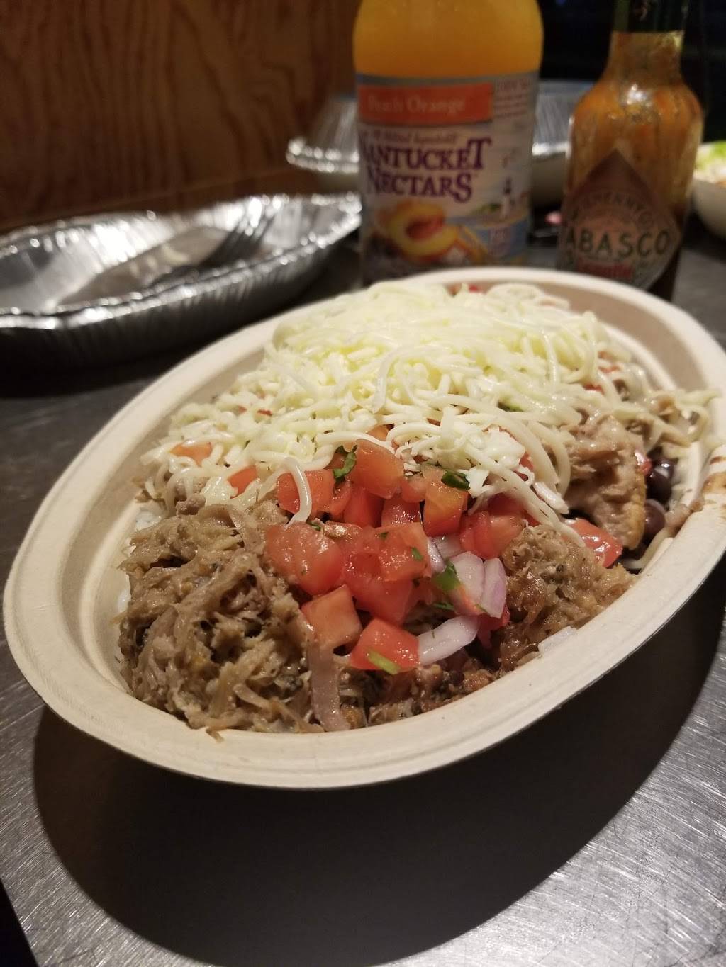 Chipotle Mexican Grill | restaurant | 1926 Daniel Stuart Square, Woodbridge, VA 22191, USA | 7034926590 OR +1 703-492-6590