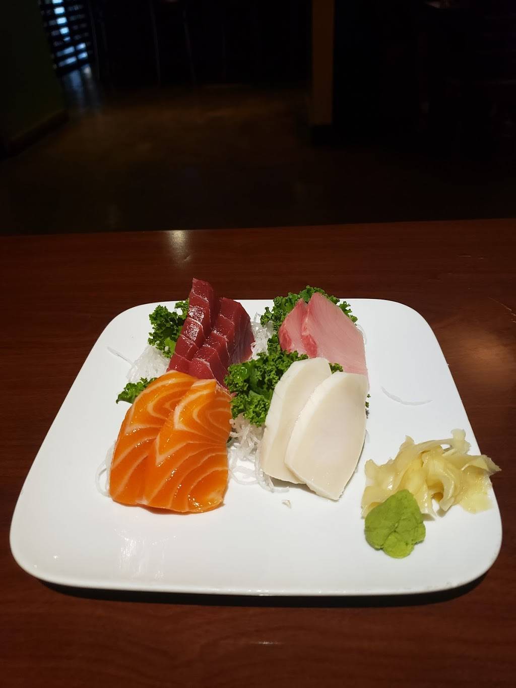 Sakana Sushi Restaurant | restaurant | 2908 W Gandy Blvd, Tampa, FL 33611, USA | 8138378744 OR +1 813-837-8744
