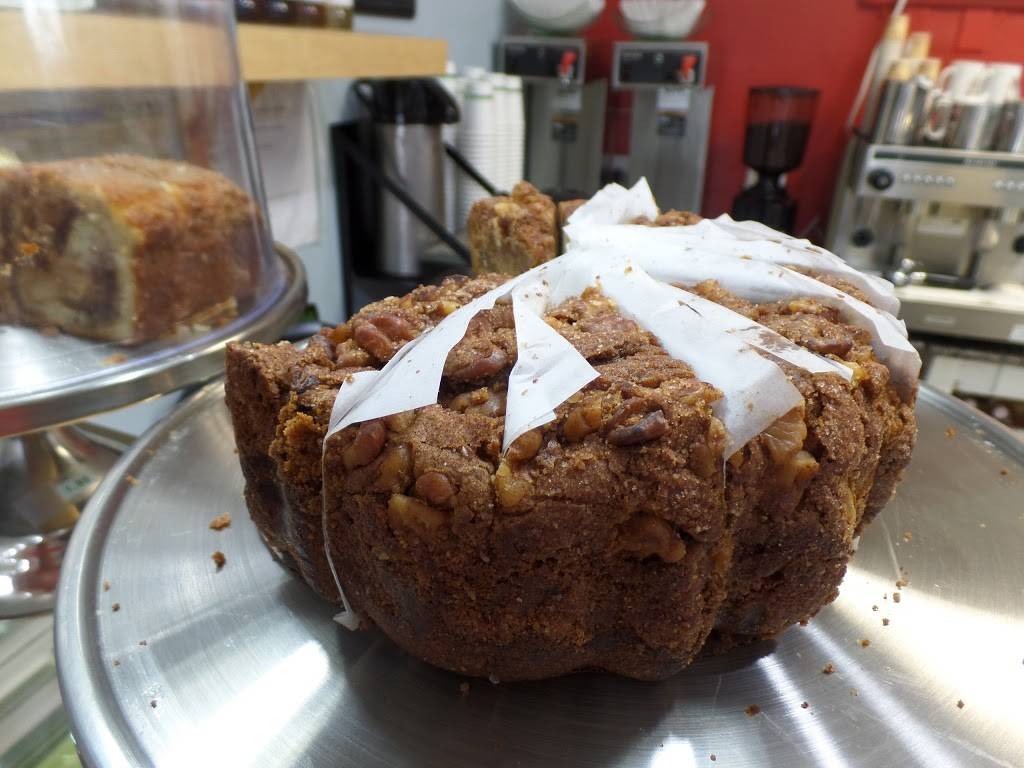 Village Coffee Pot of Mount Dora | bakery | 425 N Donnelly St, Mt Dora, FL 32757, USA | 3523833334 OR +1 352-383-3334