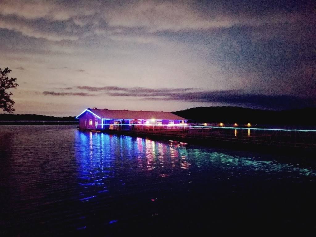 No Wake Cafe | restaurant | 18 Mutton Creek Loop, Greenfield, MO 65661, USA | 4179954410 OR +1 417-995-4410