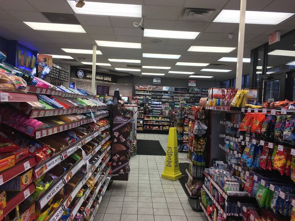 Circle K | cafe | 705 W Baltimore St, Wilmington, IL 60481, USA | 8154762000 OR +1 815-476-2000