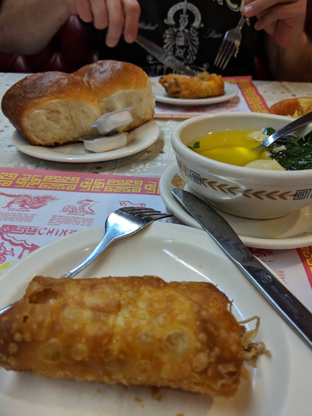 Loung Hing Restaurant | restaurant | 22339 Ecorse Rd, Taylor, MI 48180, USA | 3132925970 OR +1 313-292-5970