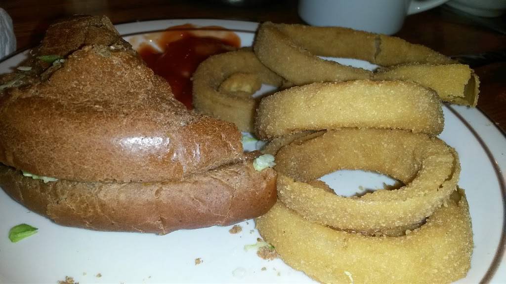 Frischs Big Boy | restaurant | 460 Clifty Dr, Madison, IN 47250, USA | 8122736524 OR +1 812-273-6524