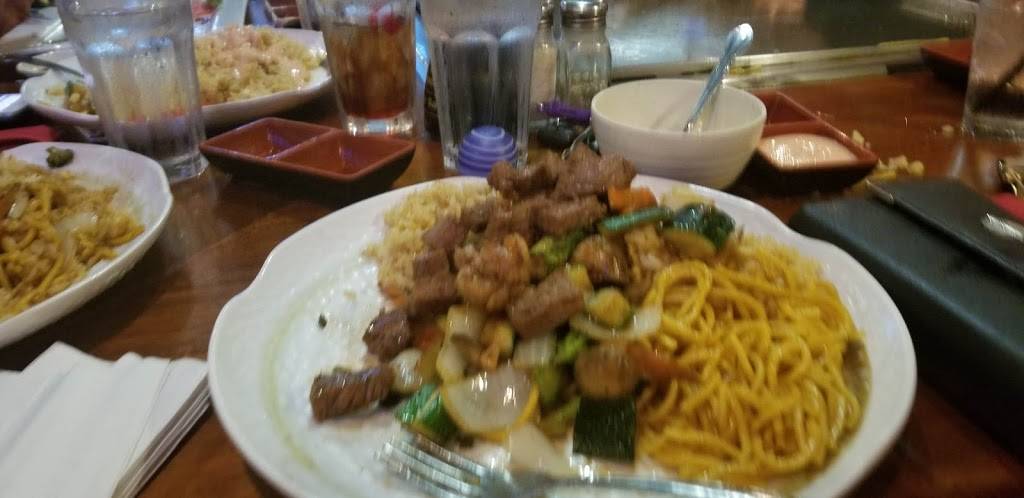 Kiku Japanese Steakhouse | restaurant | 3630 Marketplace Blvd, East Point, GA 30344, USA | 4046296111 OR +1 404-629-6111