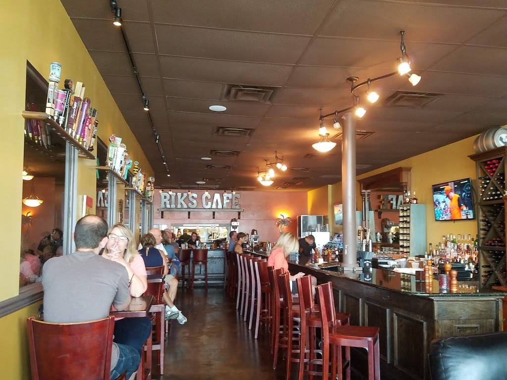 Riks Cafe | restaurant | 1065 Maryland Ave, Hagerstown, MD 21740, USA | 3013027541 OR +1 301-302-7541
