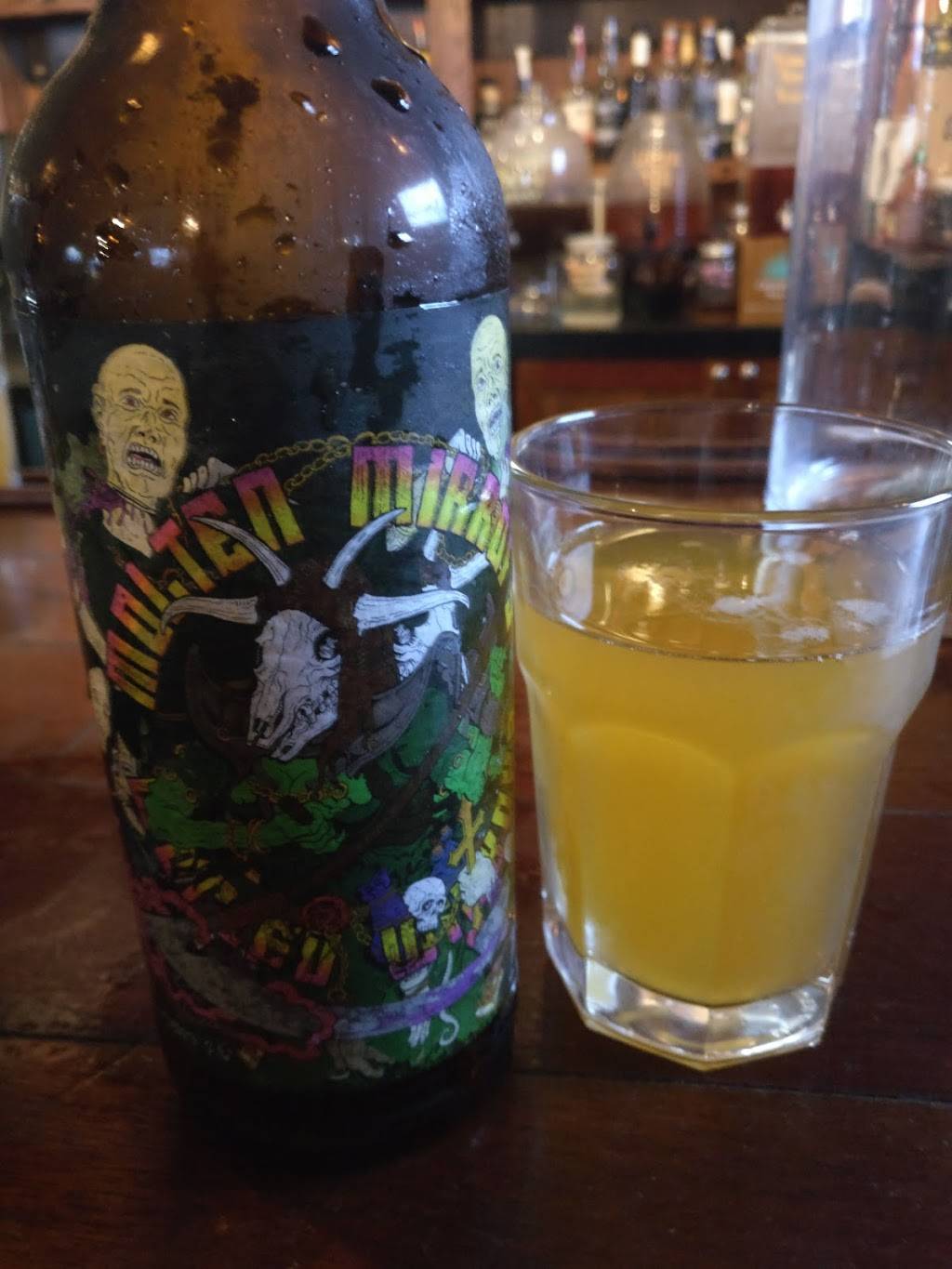 Underdogs Pub | restaurant | 4212 Washington Ave, Houston, TX 77007, USA | 7134105660 OR +1 713-410-5660