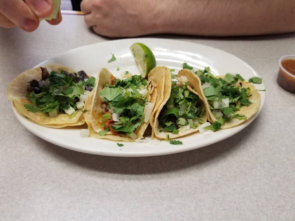 Garibaldi Mexican Bistro | restaurant | 3298 S Broadway B, Englewood, CO 80113, USA | 3037810812 OR +1 303-781-0812