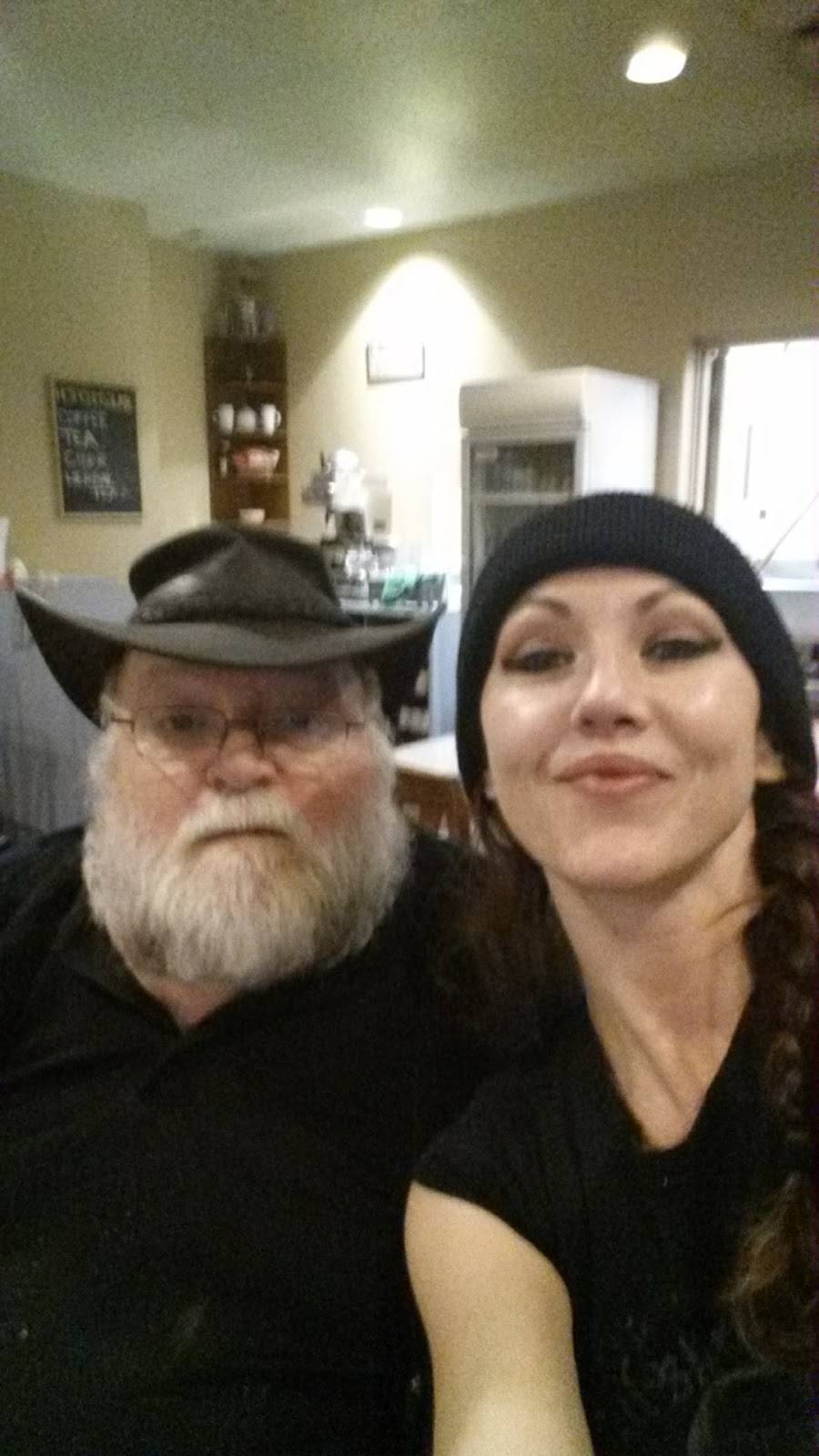 Jodies Restaurant | restaurant | 331 Horner Ave, Toronto, ON M8W 1Z6, Canada | 4162555552 OR +1 416-255-5552