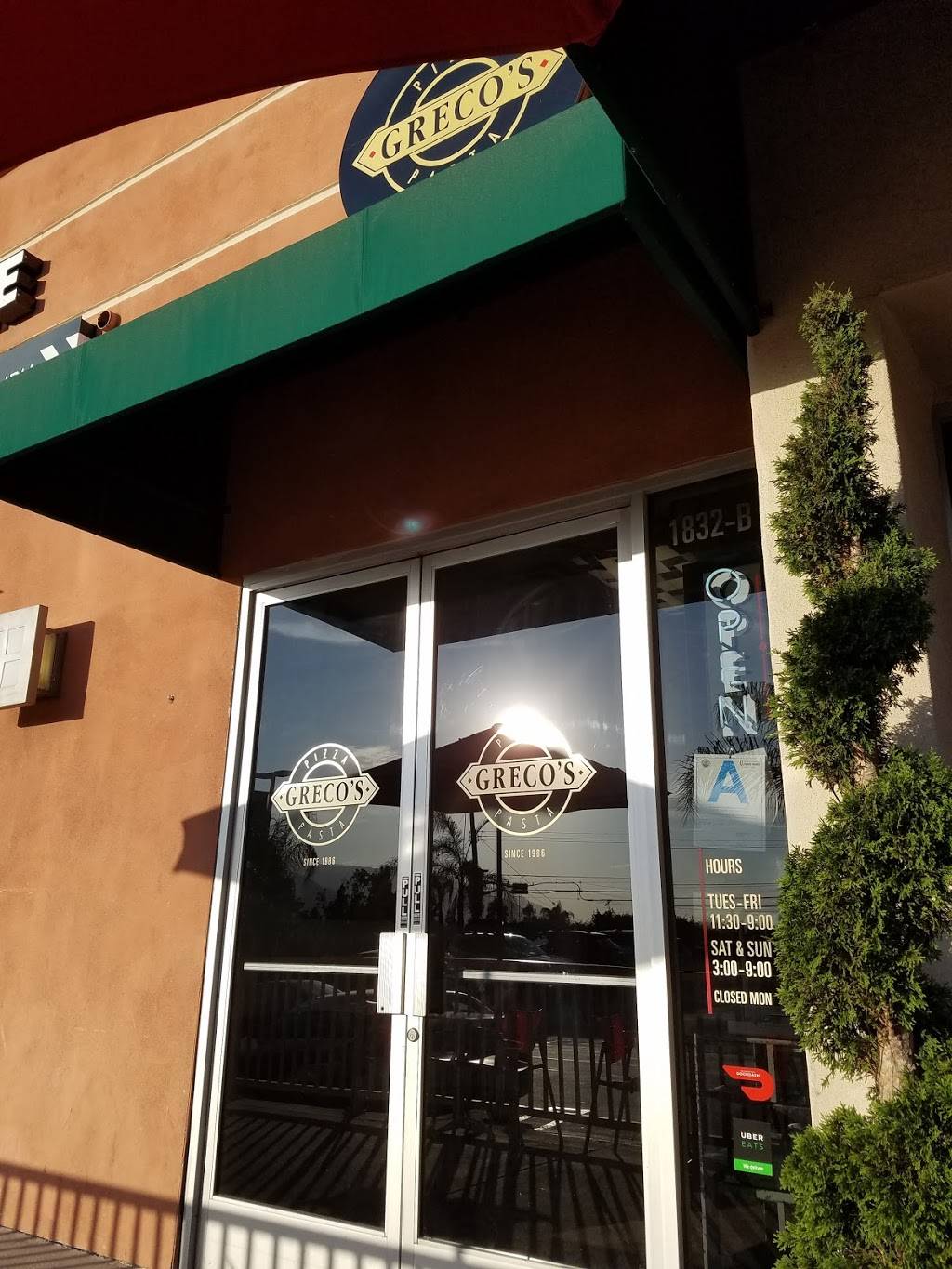 Grecos Pizza And Pasta | restaurant | 1832 E Rte 66, Glendora, CA 91740, USA | 6263352222 OR +1 626-335-2222