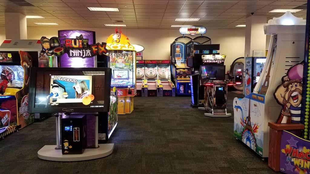 Chuck E. Cheeses | restaurant | 700 Exterior Street, The Bronx, NY 10451, USA | 7182927812 OR +1 718-292-7812