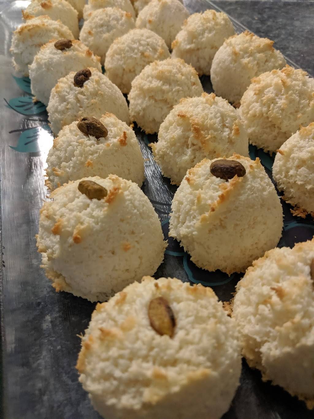 Menals Kitchen | bakery | Amherst Cir, Hudson, WI 54016, USA | 6123143770 OR +1 612-314-3770