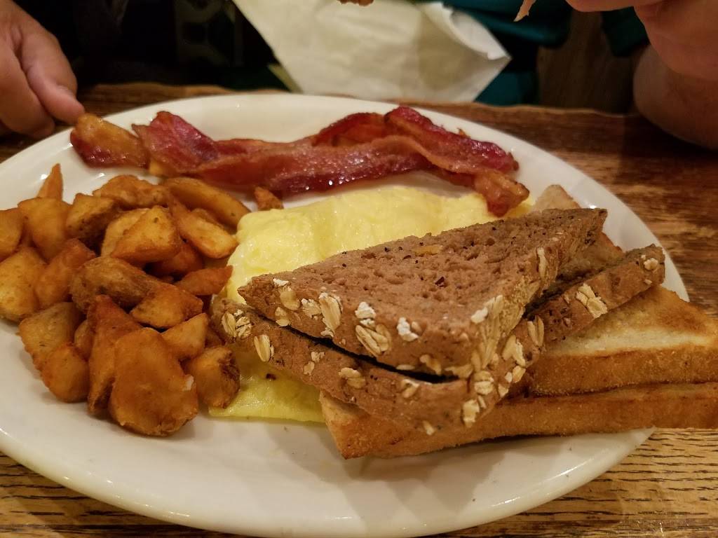 Kubys Sausage House | restaurant | 6601 Snider Plaza, Dallas, TX 75205, USA | 2143632231 OR +1 214-363-2231