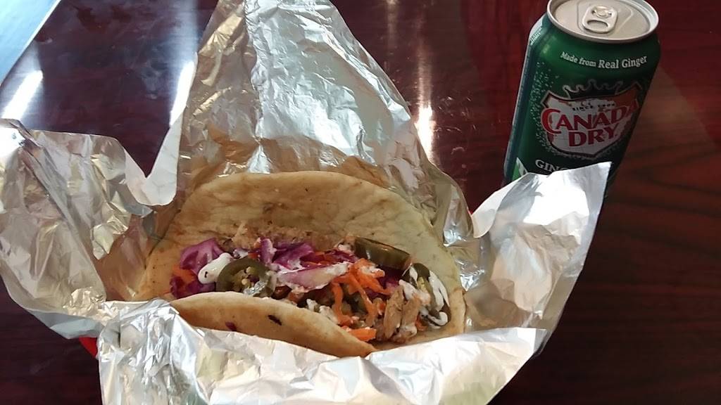 Mr. Khans Gyro & Fish Corner | restaurant | 132 9th St E, Owen Sound, ON N4K 1N5, Canada | 2266645678 OR +1 226-664-5678