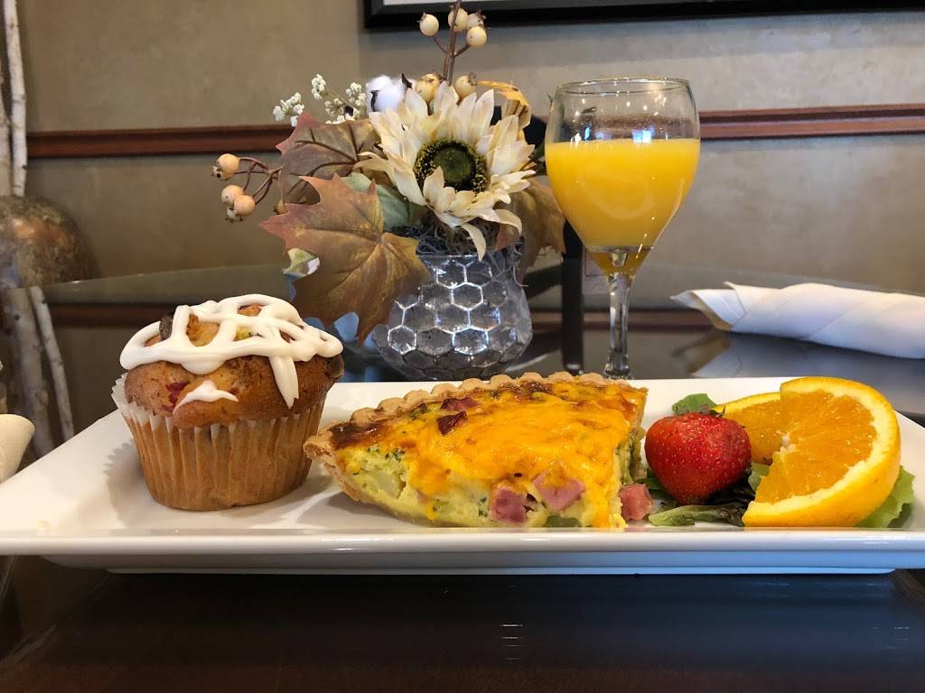 Grapevine Café | restaurant | 2058 Allouez Ave, Green Bay, WI 54311, USA | 9204692730 OR +1 920-469-2730