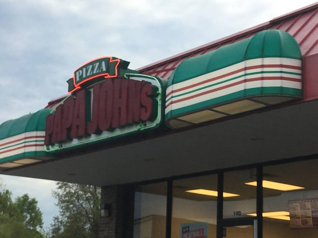 Papa Johns Pizza | restaurant | 140 W Knight St, Portland, TN 37148, USA | 6153257272 OR +1 615-325-7272