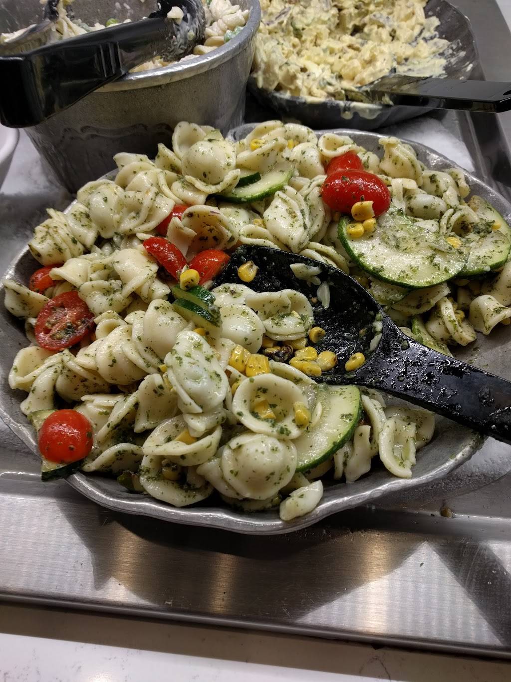 Ruby Tuesday | restaurant | 2514 Santa Barbara Blvd, Cape Coral, FL 33914, USA | 2392422131 OR +1 239-242-2131