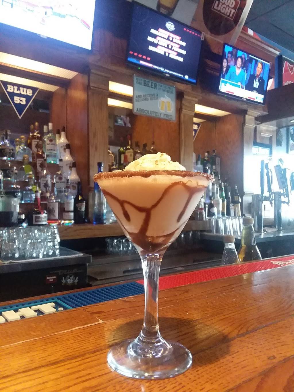 Blue 53 Sports Bar & Grille | restaurant | 265 Turkeysag Trail, Palmyra, VA 22963, USA | 4345895233 OR +1 434-589-5233