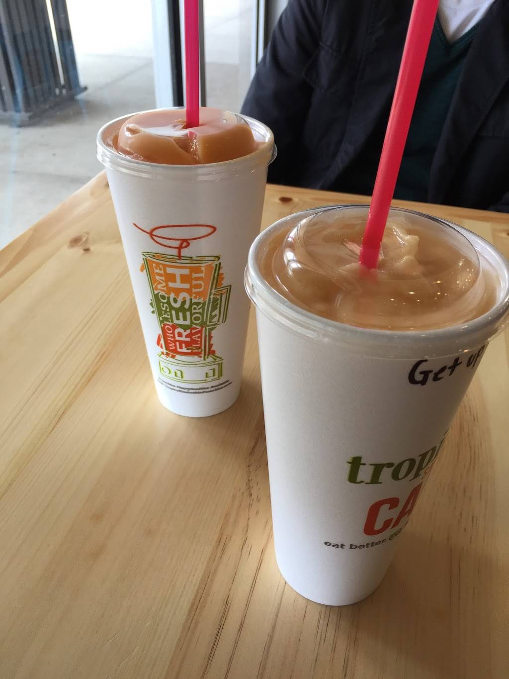 Tropical Smoothie Cafe | restaurant | 2913 Crooks Rd, Rochester Hills, MI 48309, USA | 2488524800 OR +1 248-852-4800