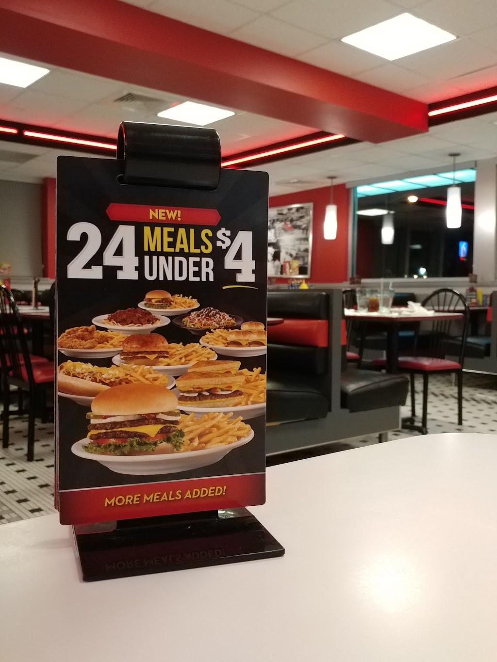 Steak n Shake | restaurant | 1919 N College Ave, Bloomington, IN 47404, USA | 8123318898 OR +1 812-331-8898