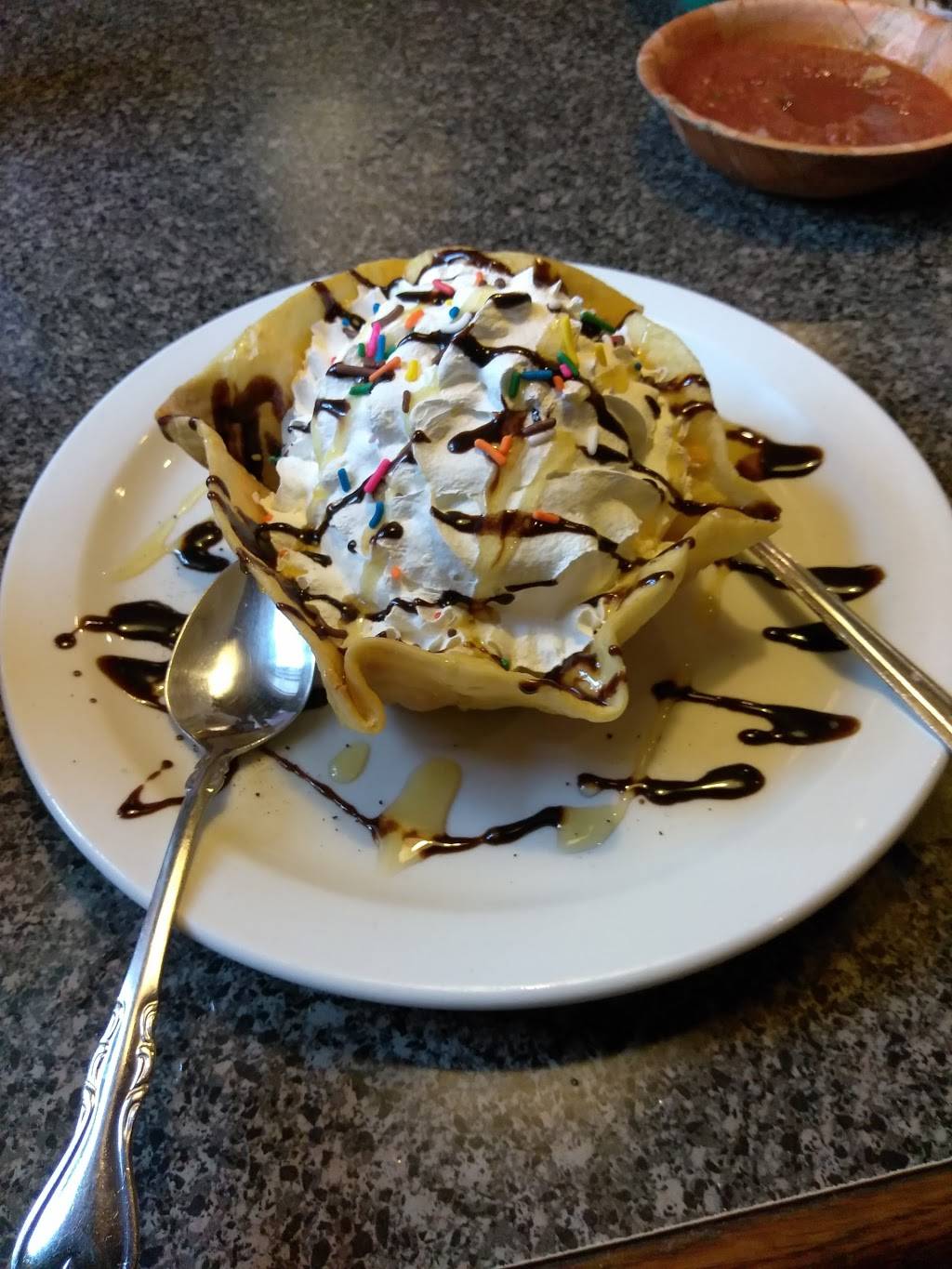 Dos Amigos - Mexican Restaurant - Tacos - Sports Bar - Craft Bee | restaurant | 11305 Princeton Pike, Cincinnati, OH 45246, USA | 5137721800 OR +1 513-772-1800