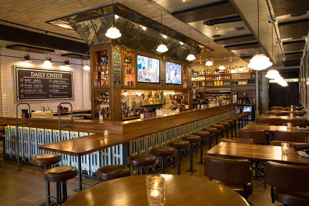 Angry Pig Tavern | restaurant | 2039 W North Ave, Chicago, IL 60647, USA | 7736879795 OR +1 773-687-9795