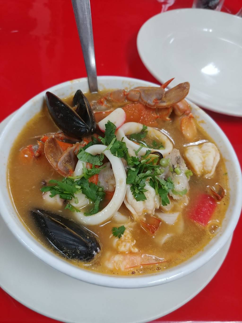 Mi Peru Restaurante | restaurant | 18216 Flower Hill Way, Gaithersburg, MD 20879, USA | 3019268736 OR +1 301-926-8736