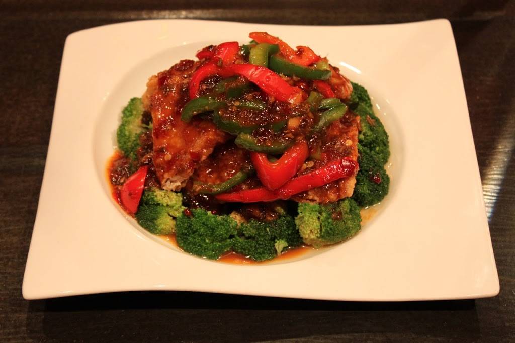 Little Thai Kitchen | restaurant | 231 E 53rd St, New York, NY 10022, USA | 2126445353 OR +1 212-644-5353