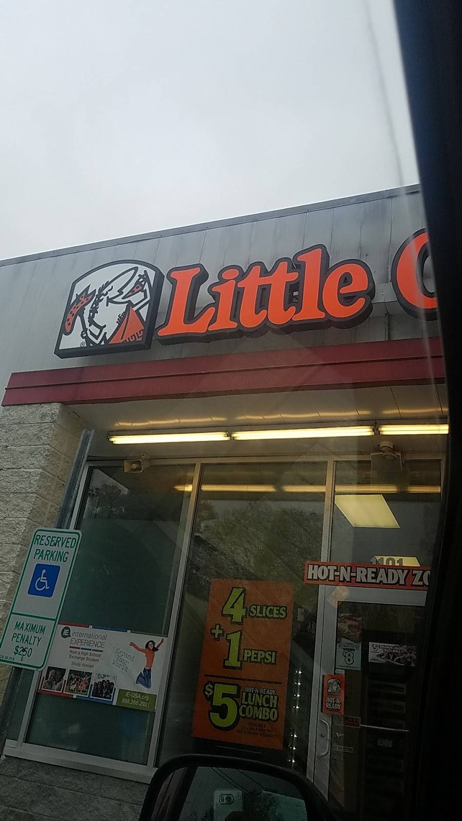 Little Caesars Pizza | meal takeaway | 1121 E 11th St, Siler City, NC 27344, USA | 9196632674 OR +1 919-663-2674