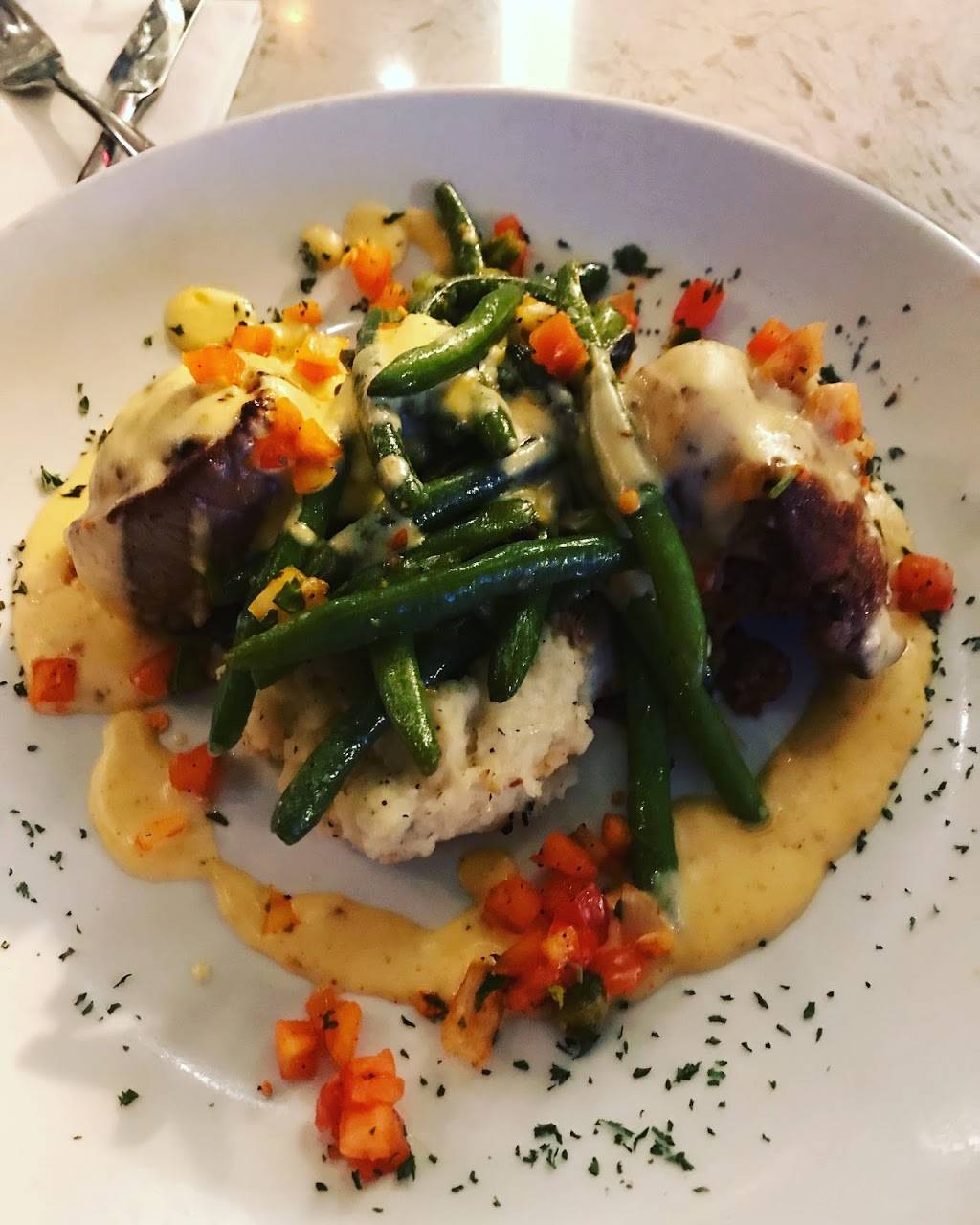 Twist Martini & Associates | restaurant | 4517 Commerce St, Virginia Beach, VA 23462, USA | 7579957878 OR +1 757-995-7878