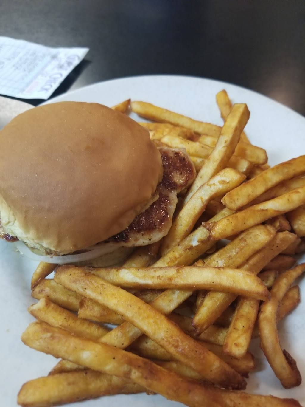 Jacksons Restaurant | restaurant | 203 S 3rd St, Richmond, KY 40475, USA | 8596232090 OR +1 859-623-2090