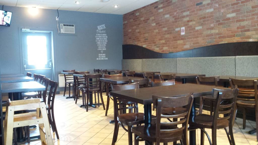 Restaurant Cantine Chez Jos | restaurant | 4710 Boulevard Laurier O, Saint-Hyacinthe, QC J2S 3V2, Canada | 4507740129 OR +1 450-774-0129