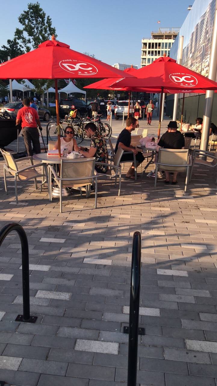 King Ribs | restaurant | Wharf Street Southwest, 690 Water St SW, Washington, DC 20024, USA | 2025773670 OR +1 202-577-3670