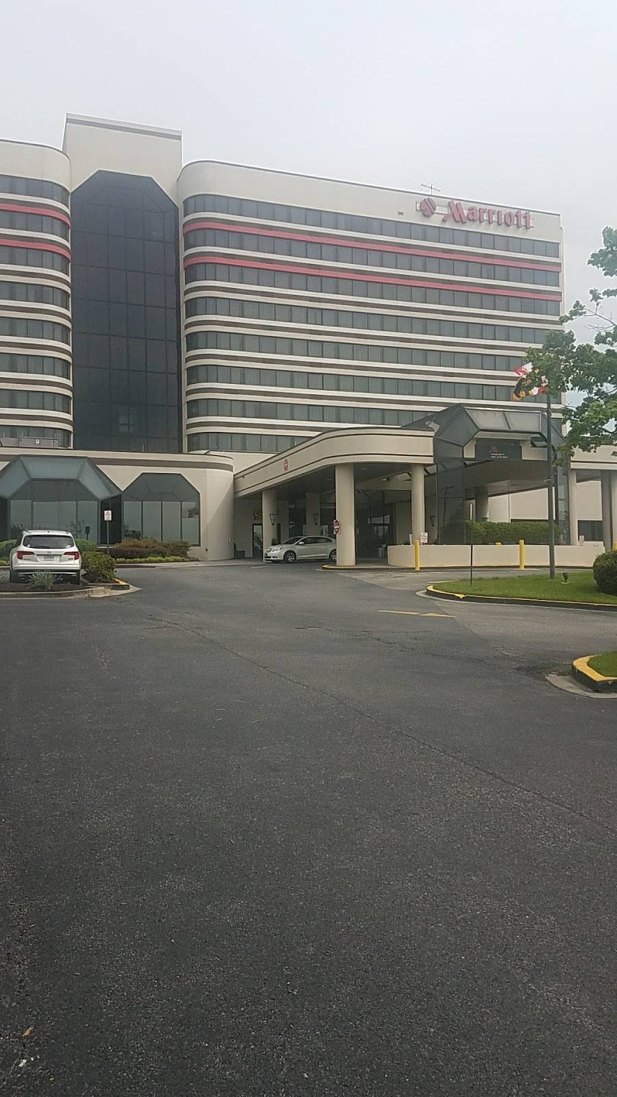 Champions Sports Bar & Restaurant | restaurant | 1743 W Nursery Rd, Linthicum Heights, MD 21090, USA | 4108598300 OR +1 410-859-8300