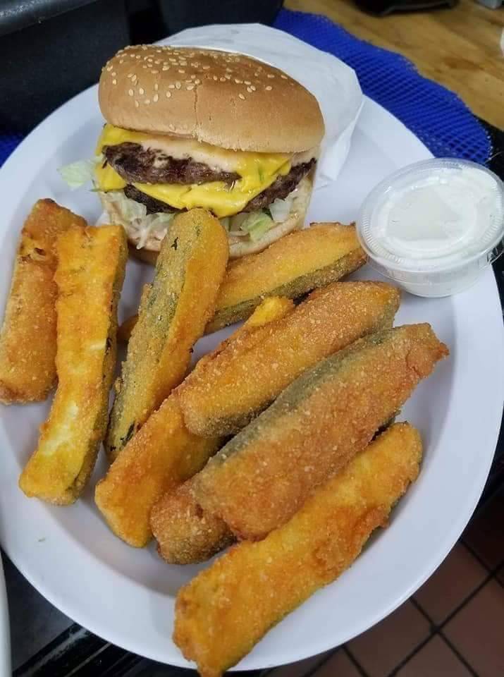 Boys Burgers Hemet | restaurant | 167 N Carmalita St, Hemet, CA 92543, USA | 9519292142 OR +1 951-929-2142