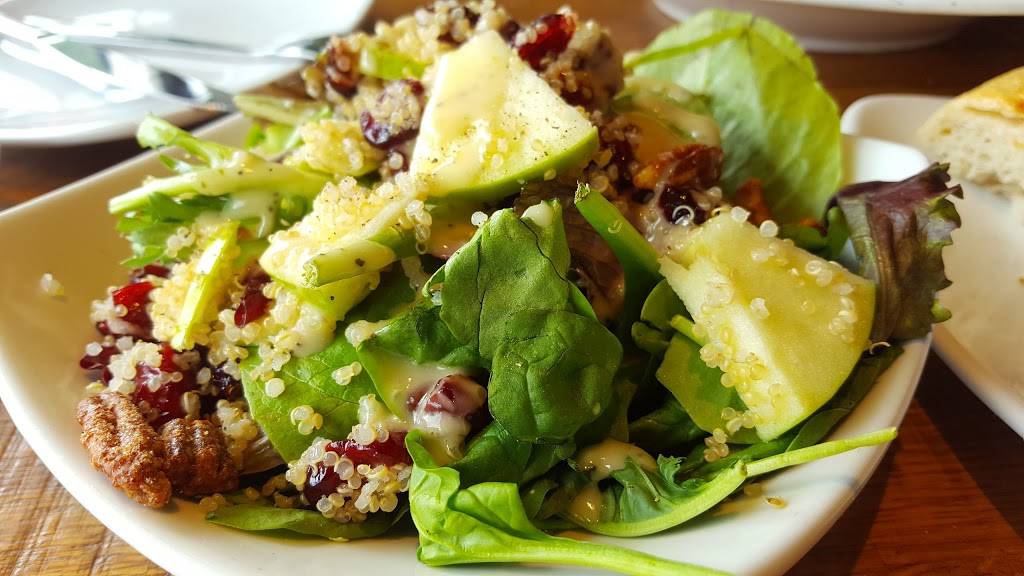 California Pizza Kitchen at Tarzana | restaurant | 18800 Ventura Blvd, Tarzana, CA 91356, USA | 8183459925 OR +1 818-345-9925