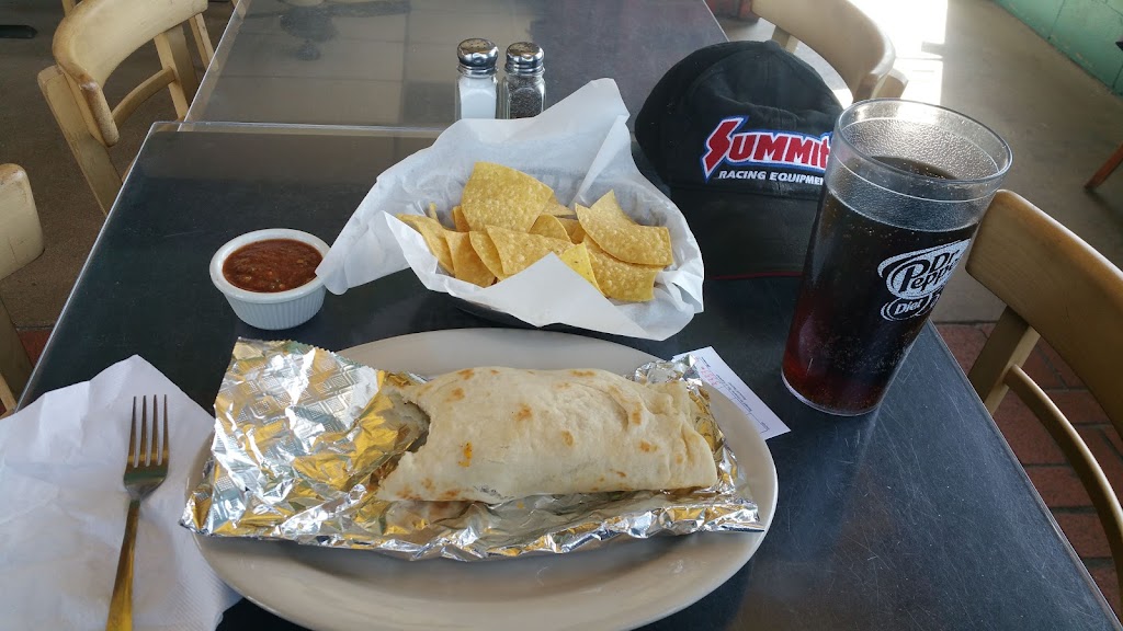 El Burrito | restaurant | 1106 N Big Spring St, Midland, TX 79701, USA | 4326839701 OR +1 432-683-9701