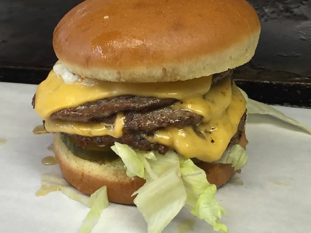 L & E Vienna | restaurant | 5965 W Chicago Ave, Chicago, IL 60651, USA | 3127781061 OR +1 312-778-1061