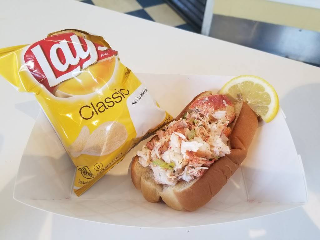 Archibalds Deli | meal takeaway | 2991 Holden Beach Rd SW, Holden Beach, NC 28462, USA | 9108426888 OR +1 910-842-6888