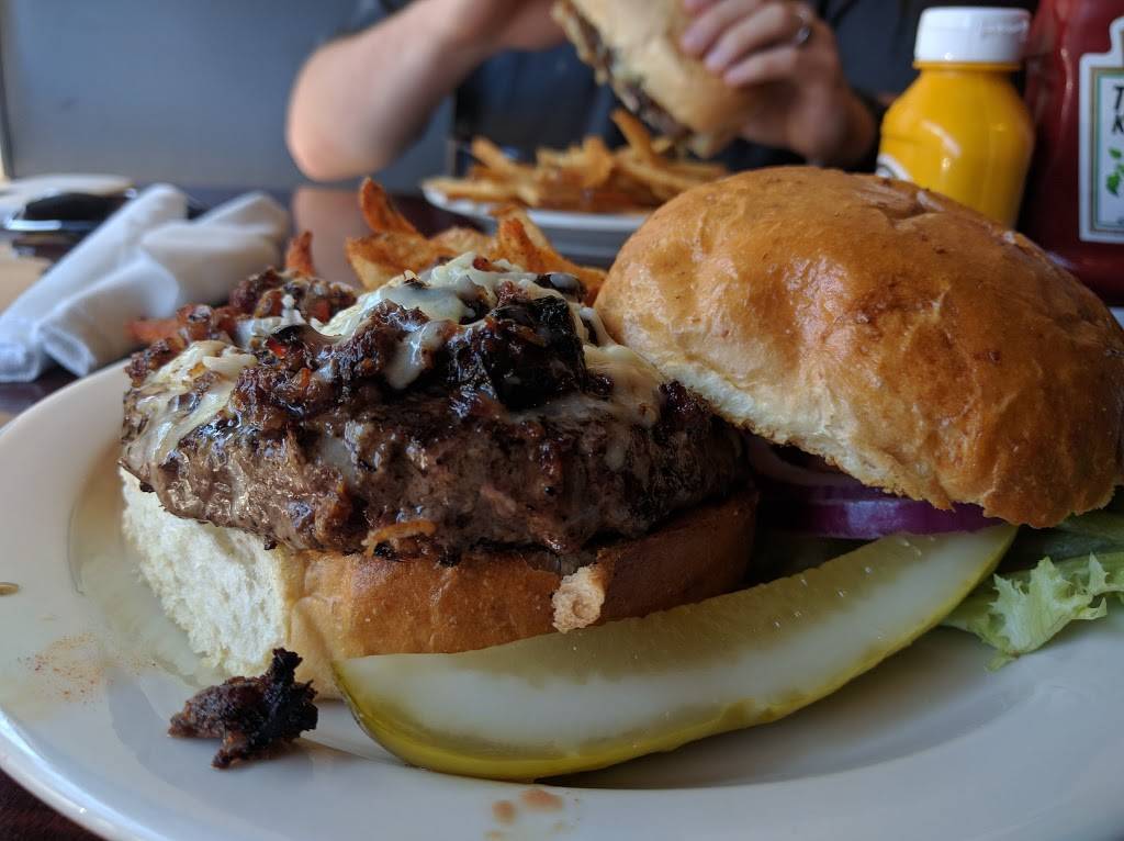 Fuel Woodfire Grill | restaurant | 213 Huron Ave, Port Huron, MI 48060, USA | 8104794933 OR +1 810-479-4933