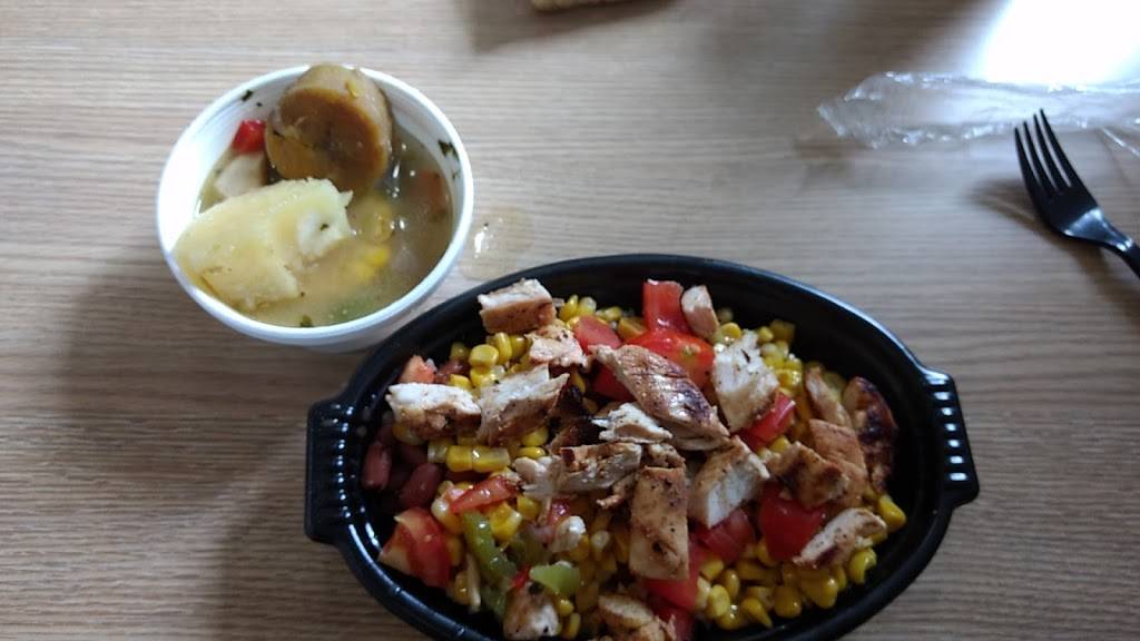 Pollo Tropical | restaurant | 1001 WP Ball Blvd, Sanford, FL 32771, USA | 4073223977 OR +1 407-322-3977