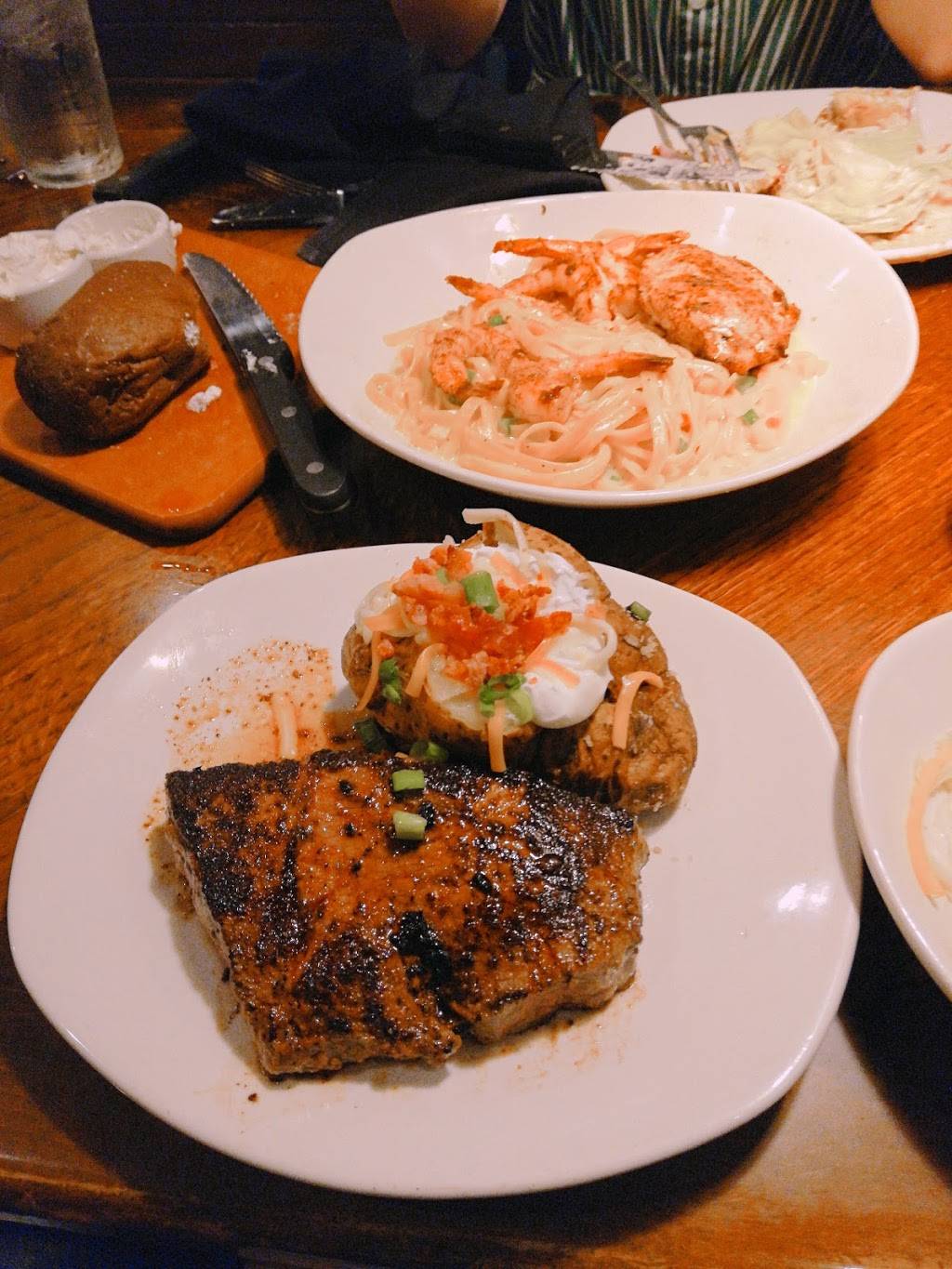 Outback Steakhouse | restaurant | 145 Celebration Dr, Suwanee, GA 30024, USA | 7706140092 OR +1 770-614-0092