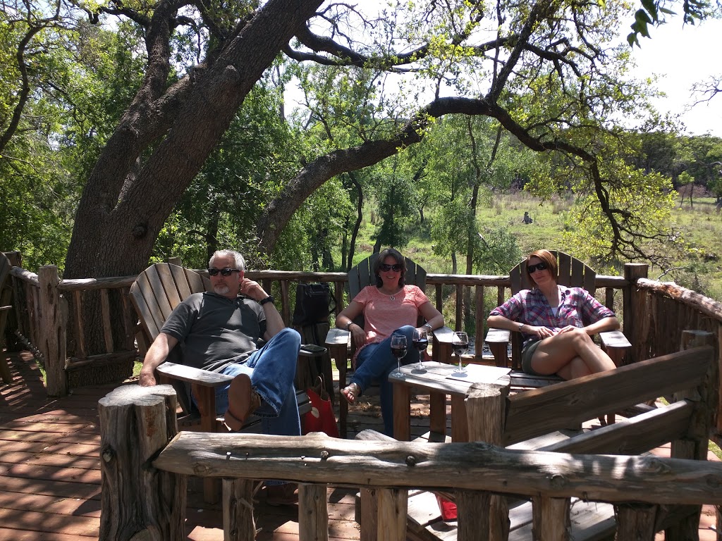 Singing Water Vineyards | restaurant | 316 Mill Dam Rd, Comfort, TX 78013, USA | 8304579006 OR +1 830-457-9006