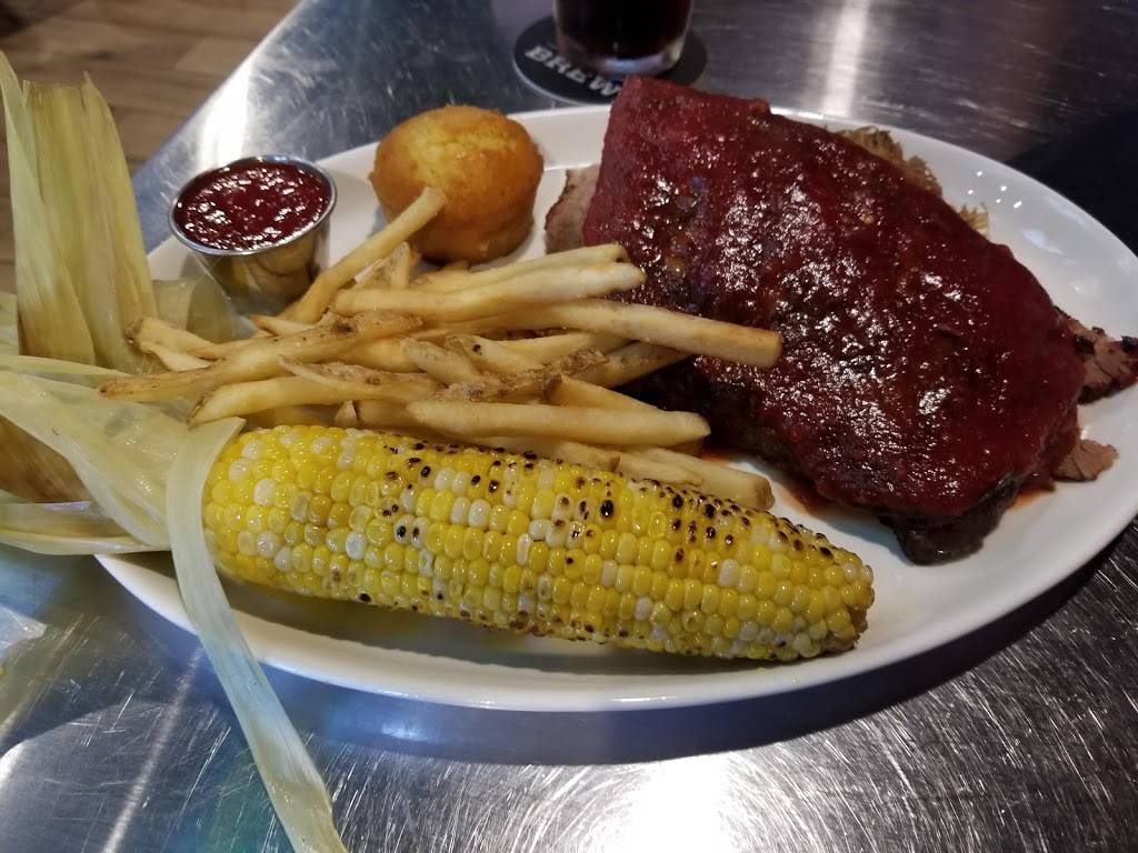 NBC Sports Grill & Brew | restaurant | 6000 Universal Blvd, Orlando, FL 32819, USA | 4072243663 OR +1 407-224-3663