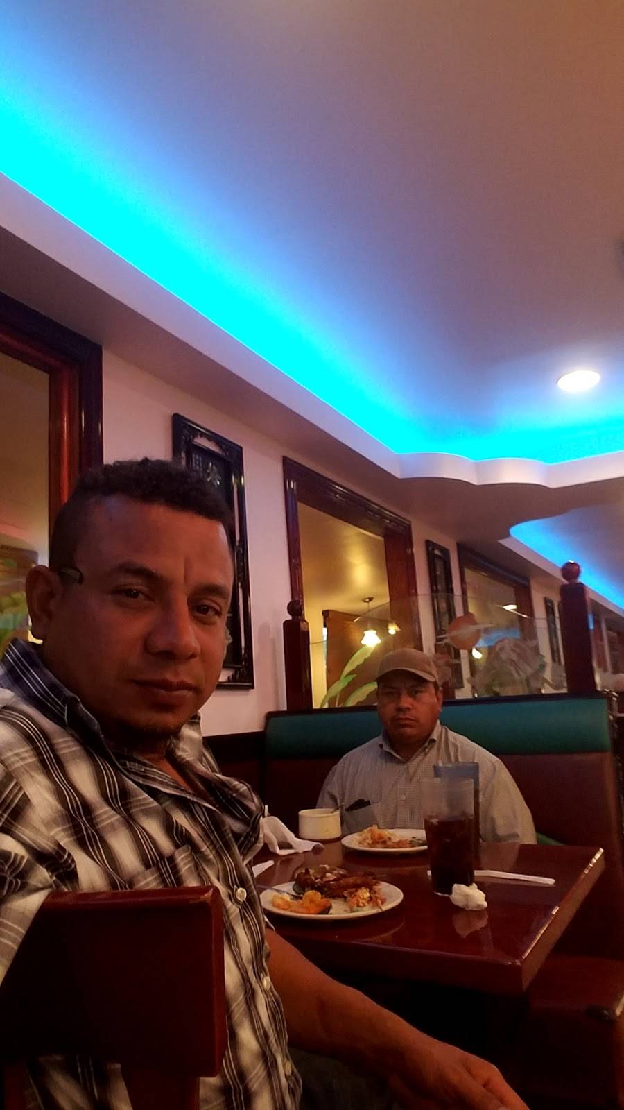 China Buffet | restaurant | 714 W Cameron Ave, Rockdale, TX 76567, USA | 5124467888 OR +1 512-446-7888