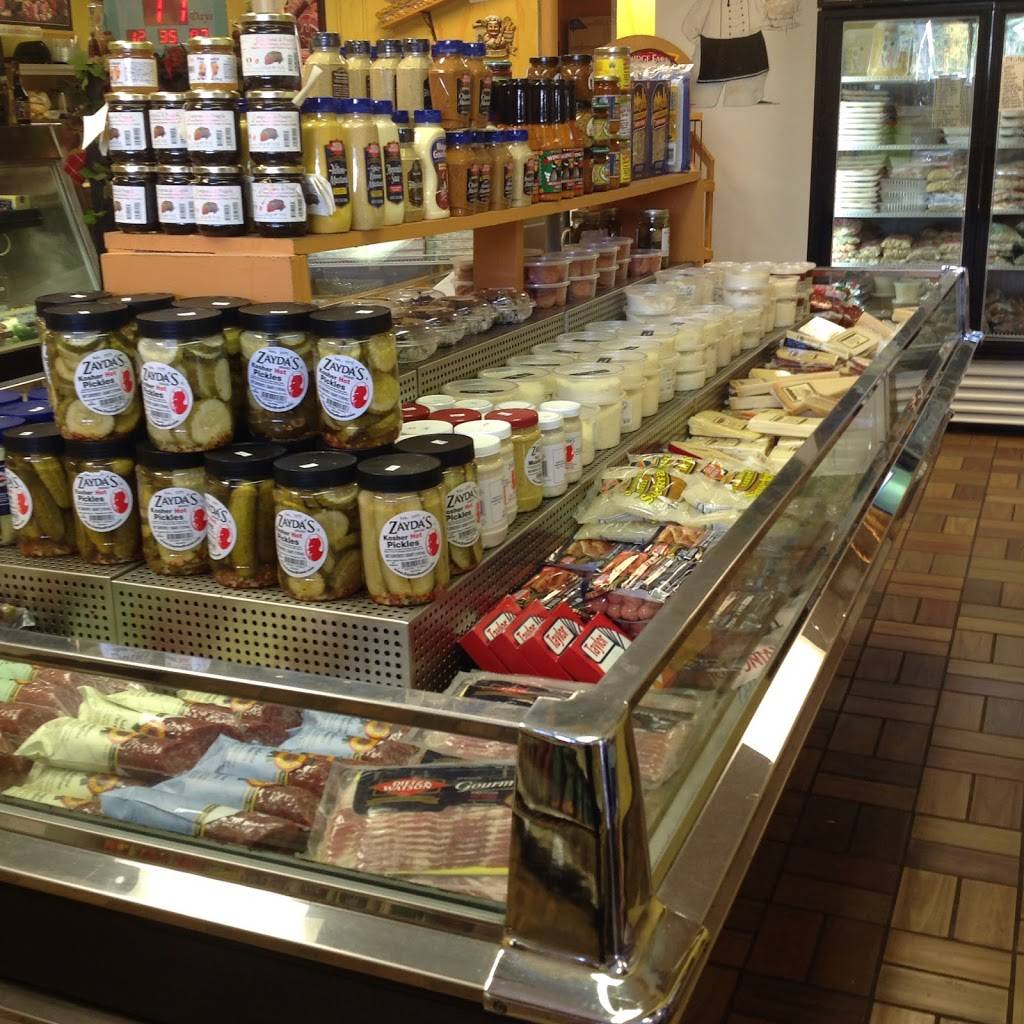 T & F Farmers Pride | restaurant | 8101 Ridge Ave, Philadelphia, PA 19128, USA | 2154870889 OR +1 215-487-0889