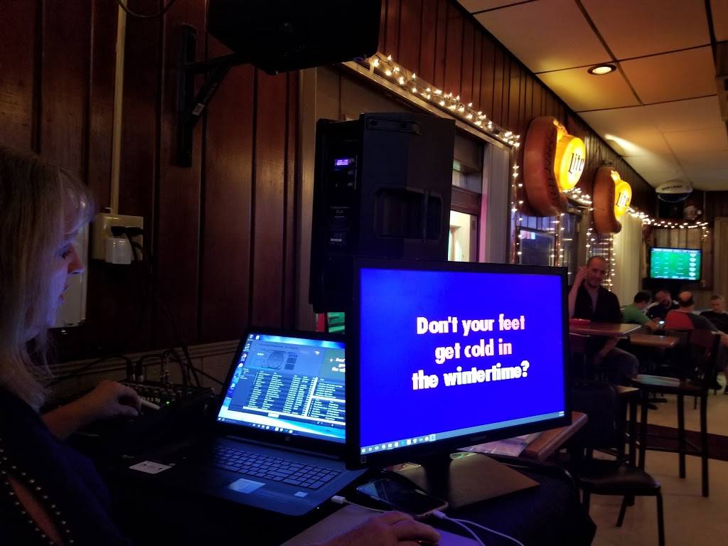 Dugout Restaurant | restaurant | 1510 Mountain Rd, Glen Allen, VA 23060, USA | 8042667883 OR +1 804-266-7883