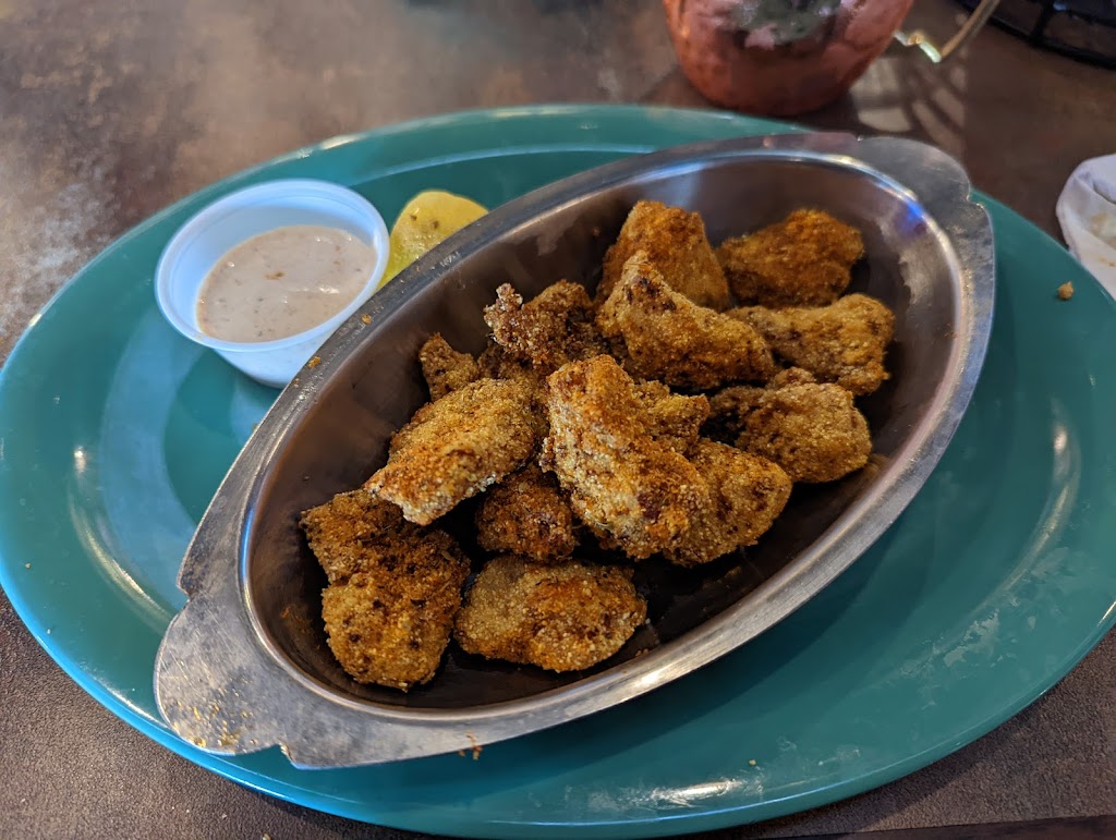 Gulf Shores Restaurant & Grill | restaurant | 5256 N Service Rd, St Peters, MO 63376, USA | 6362791610 OR +1 636-279-1610