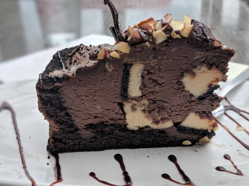 Boston Pizza | restaurant | 431 Norwich Ave, Woodstock, ON N4S 3W4, Canada | 5195367800 OR +1 519-536-7800